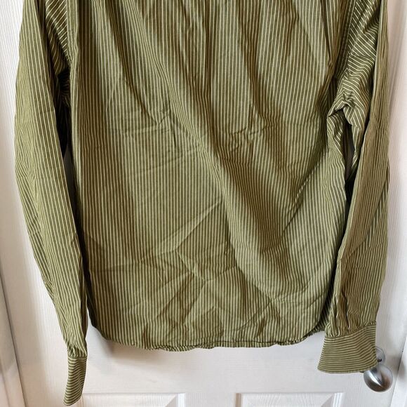 Hollister Men’s Button Down Shirt Size Medium Green Striped Long Sleeve - Picture 11 of 13
